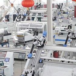 聚焦門窗與中空玻璃設(shè)備，濟(jì)南勝豪機(jī)械引領(lǐng)技術(shù)開(kāi)發(fā)新浪潮